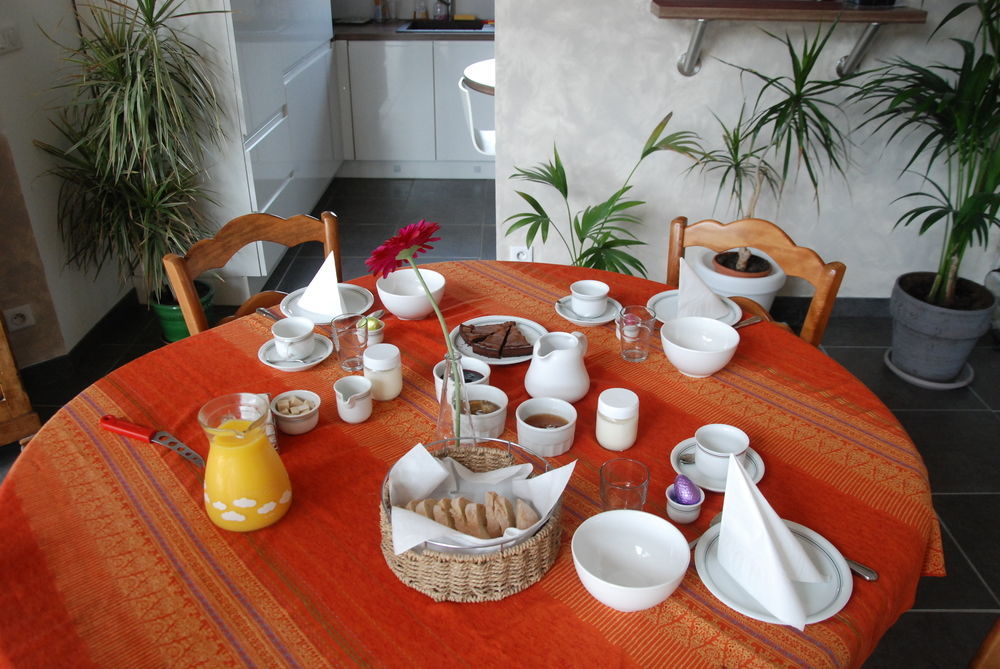 Bed and Breakfast Les Condamines Antoingt Экстерьер фото